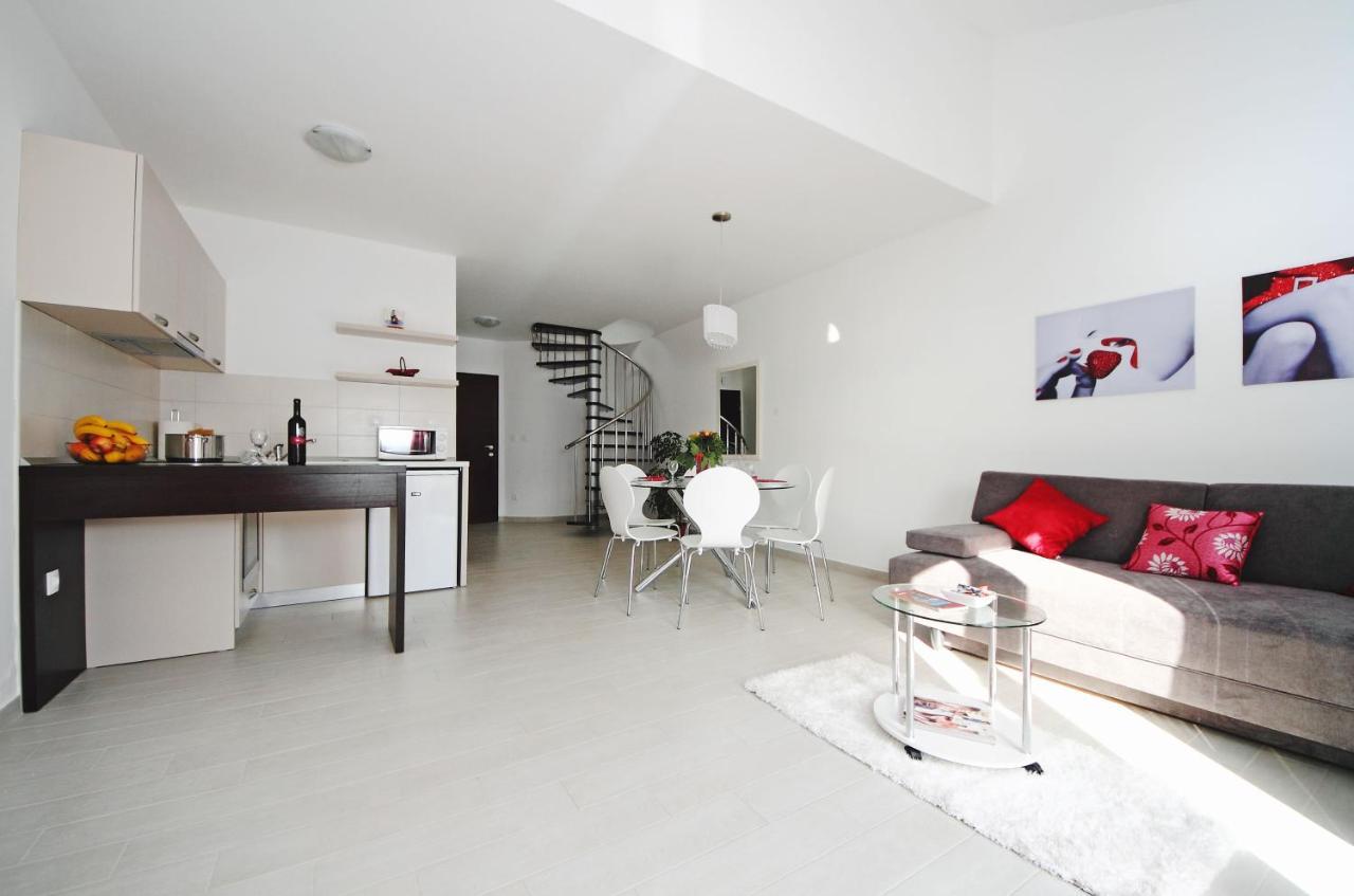 Apartments Du Lux Mokosica Luaran gambar