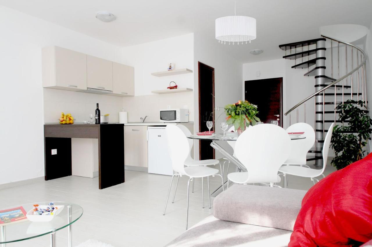 Apartments Du Lux Mokosica Luaran gambar